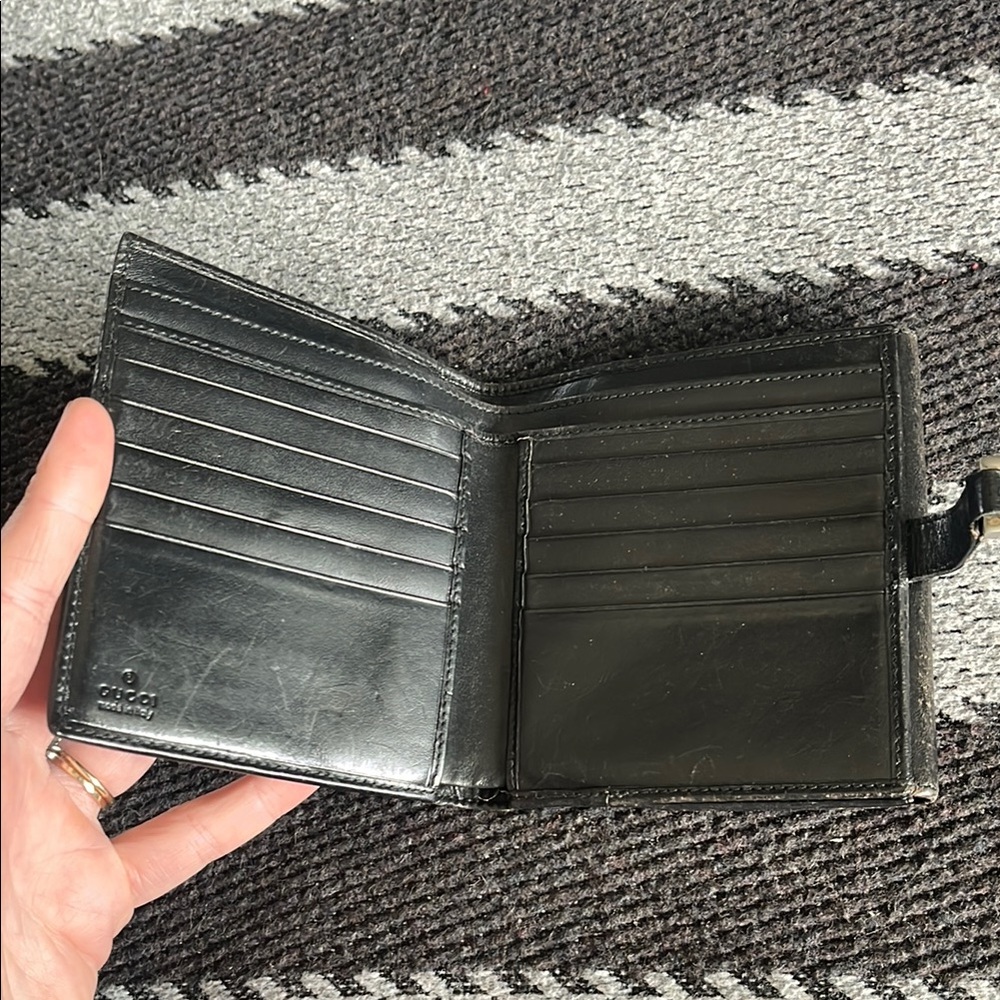 Gucci Black Leather Wallet - Picture 9 of 12